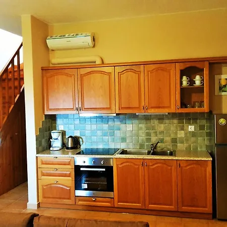 Elios Petit Village Villa Neo Klima